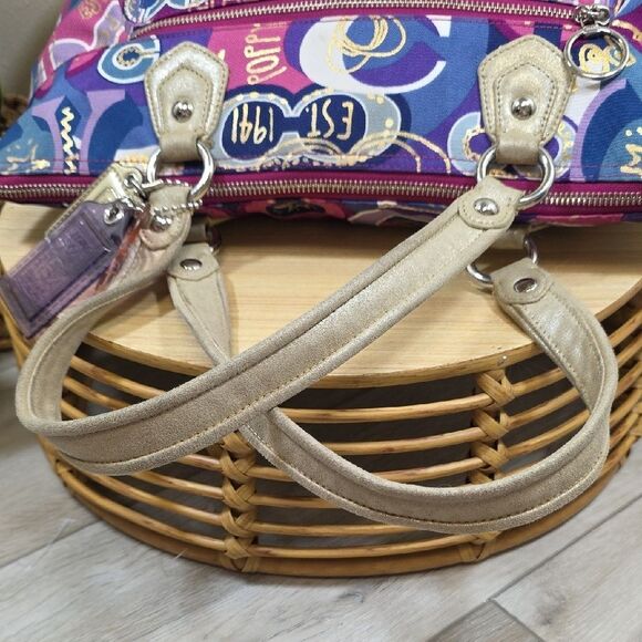 Coach Pop-C Glam Signature Graffiti Tote with Matching Wallet - Picture 9 of 15